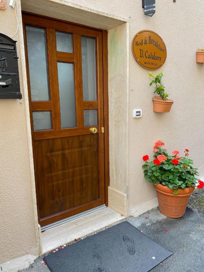 Bed And Breakfast Il Cavaliere Pozzilli Exterior foto