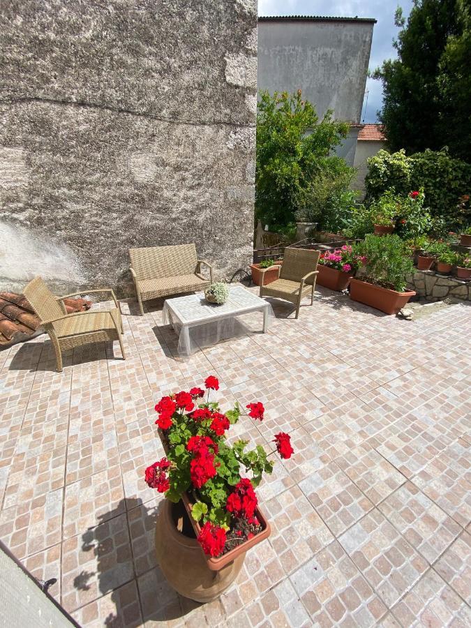 Bed And Breakfast Il Cavaliere Pozzilli Exterior foto
